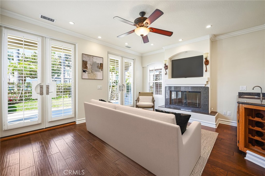 416 9th, Huntington Beach CA 92648 - photo 7