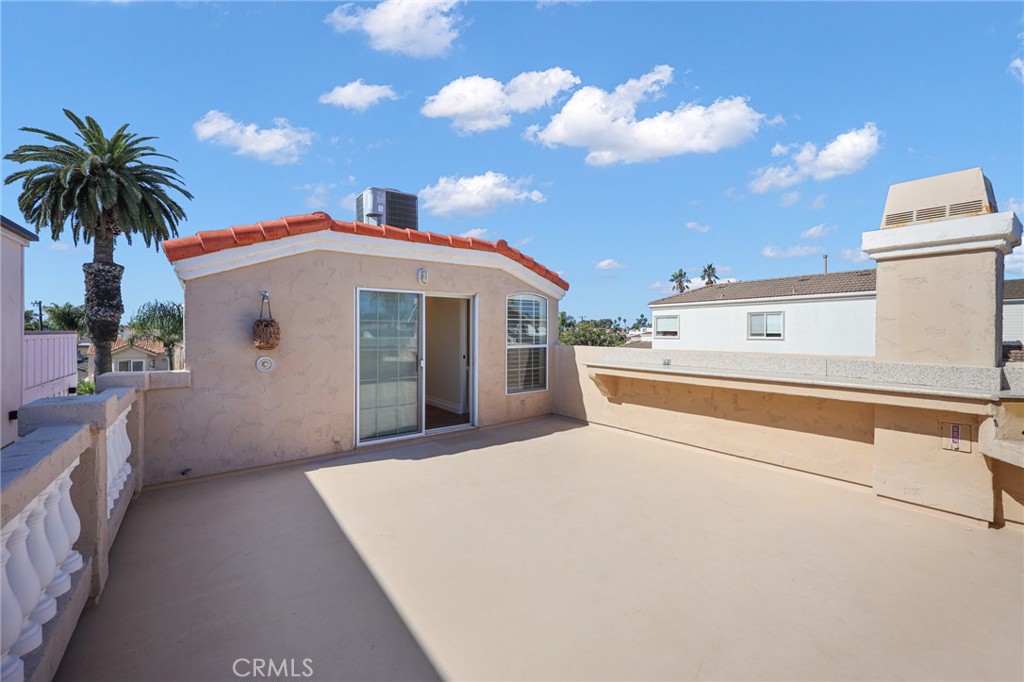 416 9th, Huntington Beach CA 92648 - photo 59