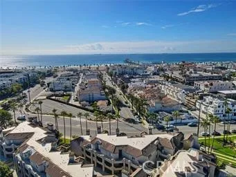 420 Lake Street 302, Huntington Beach