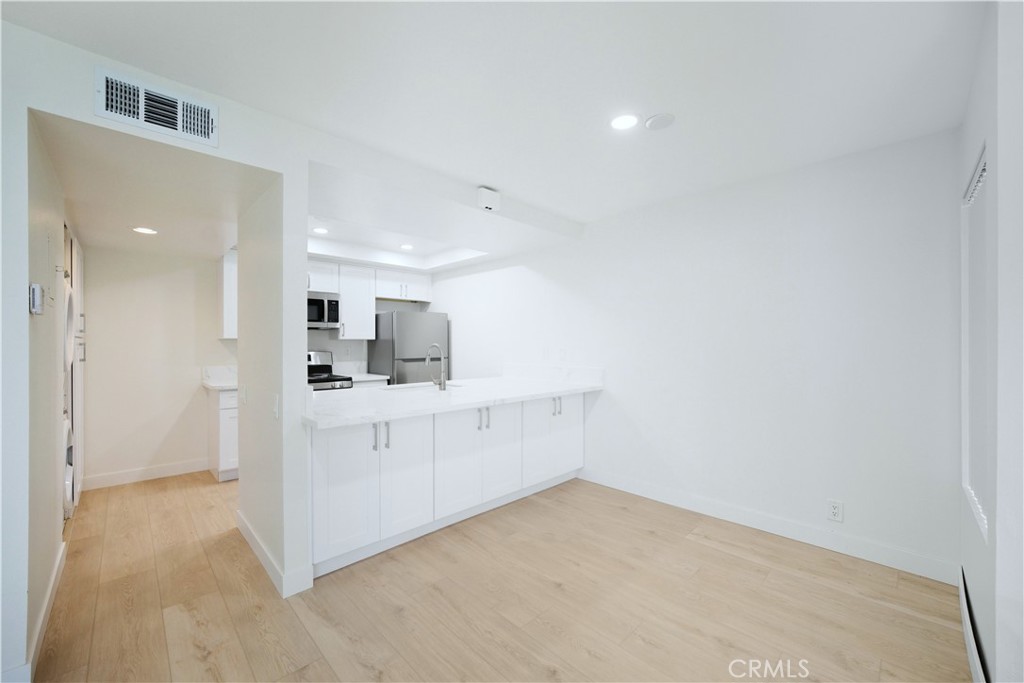 421 Coral Reef, Huntington Beach CA 92648 - photo 8