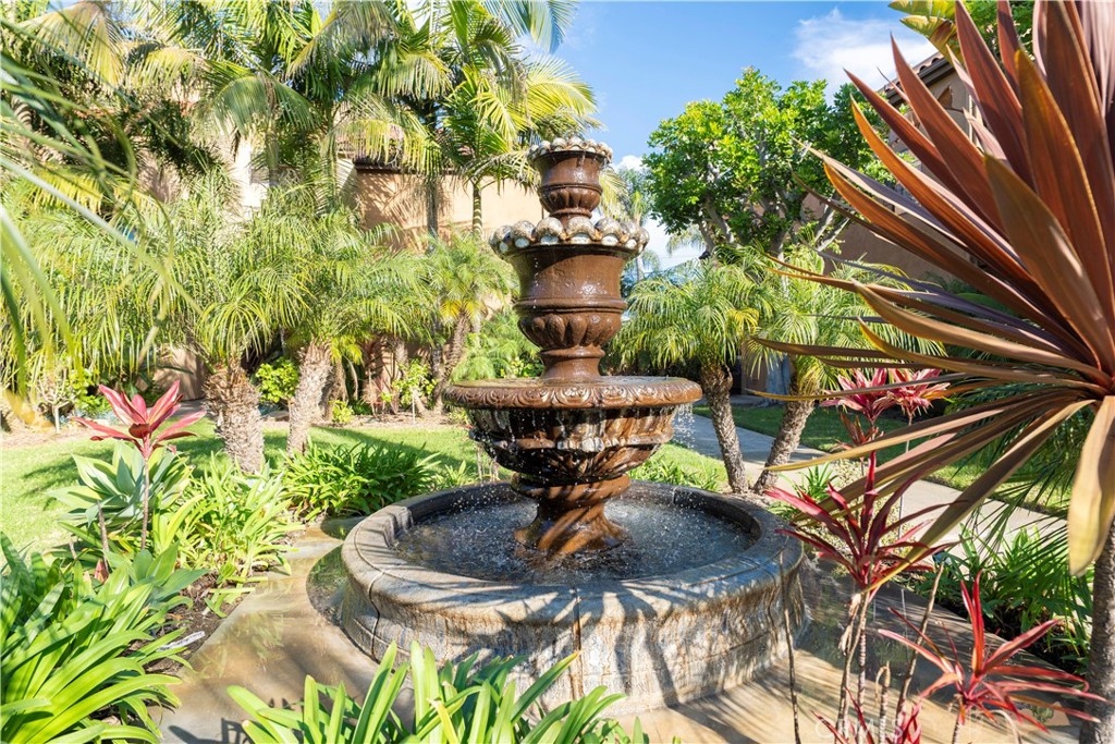 421 Coral Reef, Huntington Beach CA 92648 - photo 27