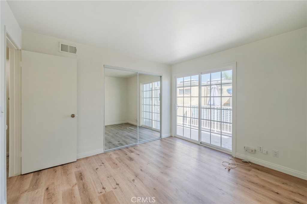 422 22nd Street B, Huntington Beach CA 92648 - photo 15