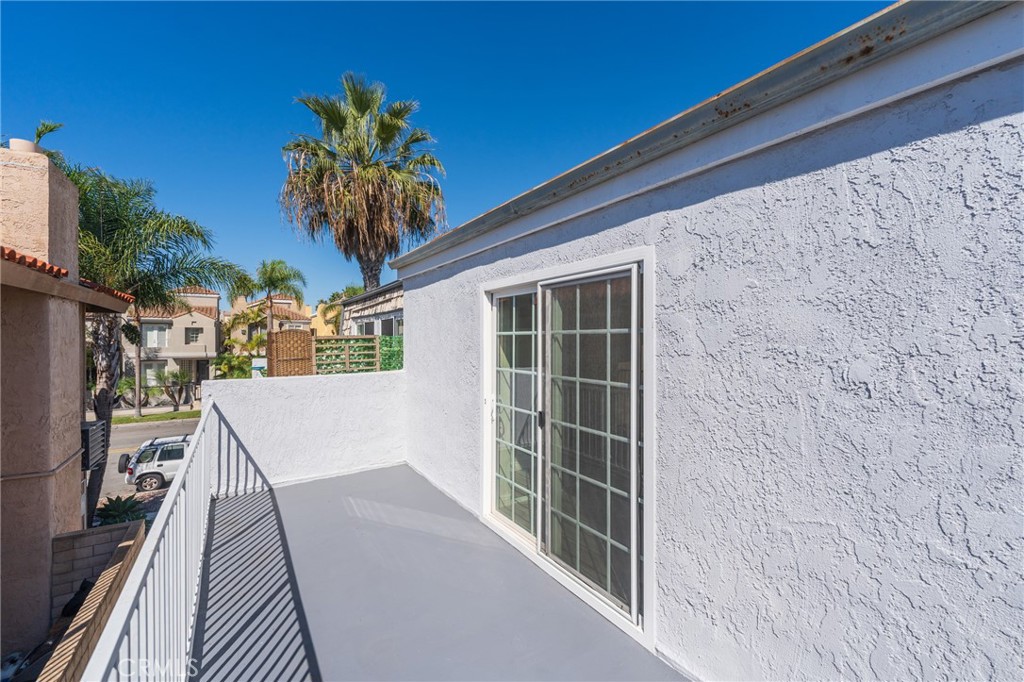 422 22nd Street B, Huntington Beach CA 92648 - photo 16