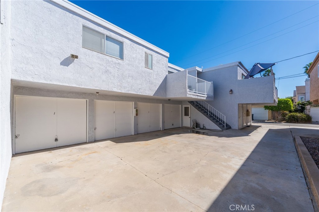 422 22nd Street B, Huntington Beach CA 92648 - photo 22