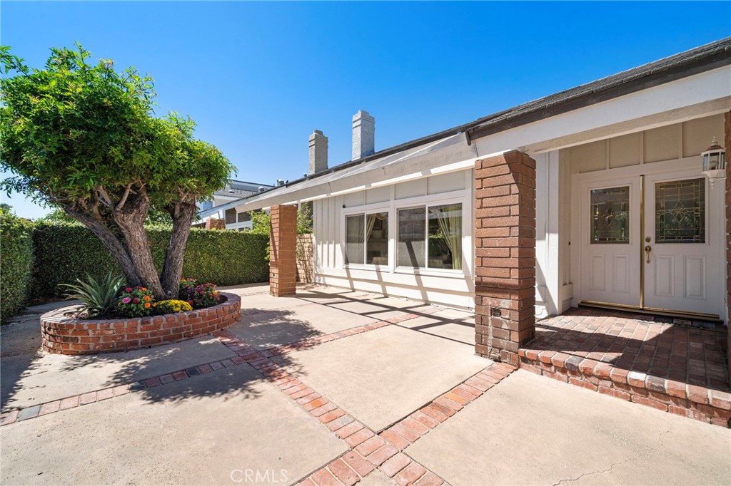 4221 Humboldt, Huntington Beach CA 92649 - photo 5