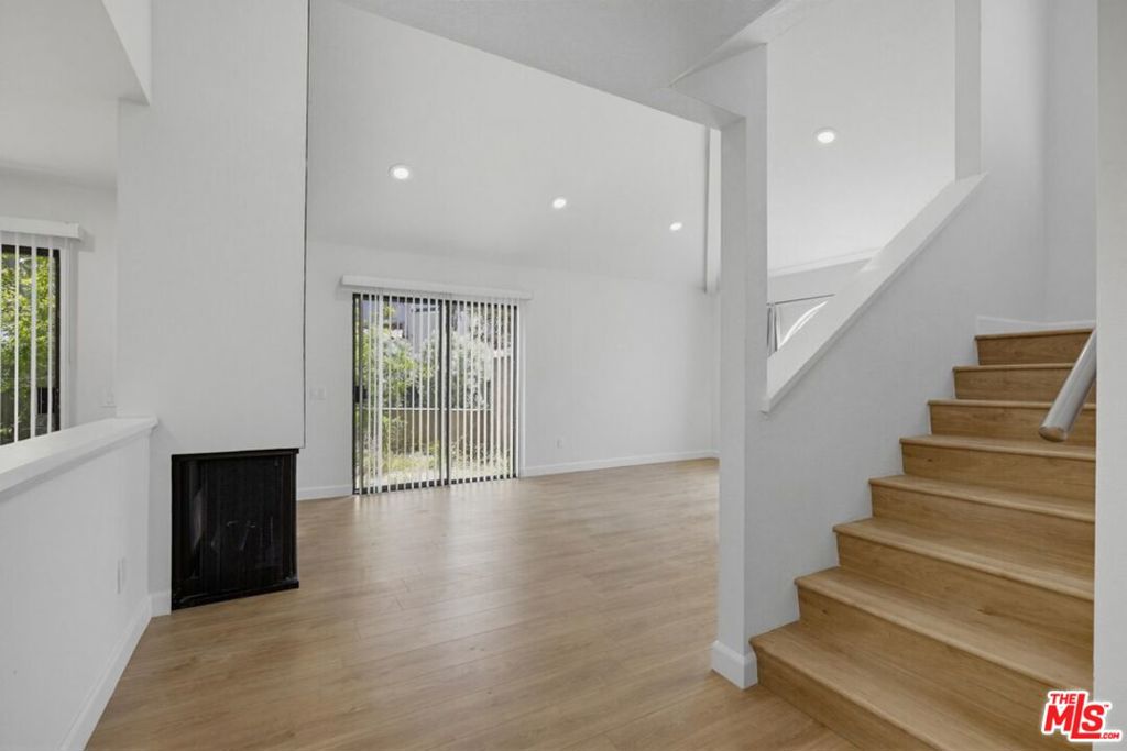 4225 Andros Circle, Huntington Beach CA 92649 - photo 3