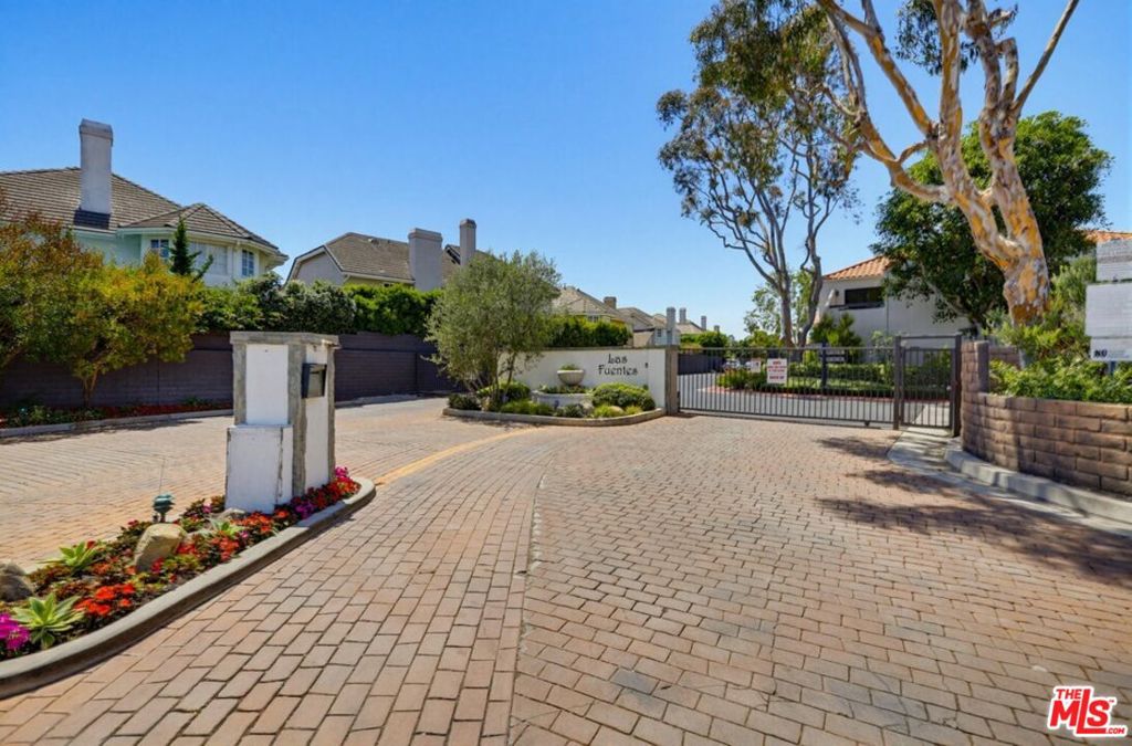 4225 Andros Circle, Huntington Beach CA 92649 - photo 67