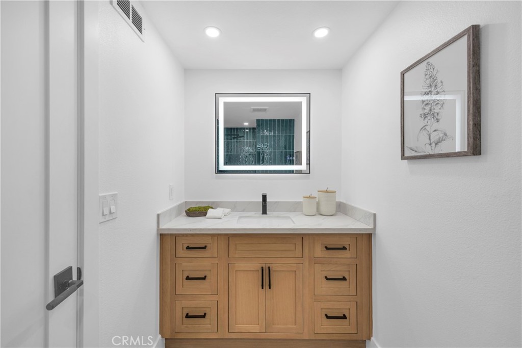 Downstairs bathroom - 4232 Pierson Drive, Huntington Beach CA 92649 - photo 16