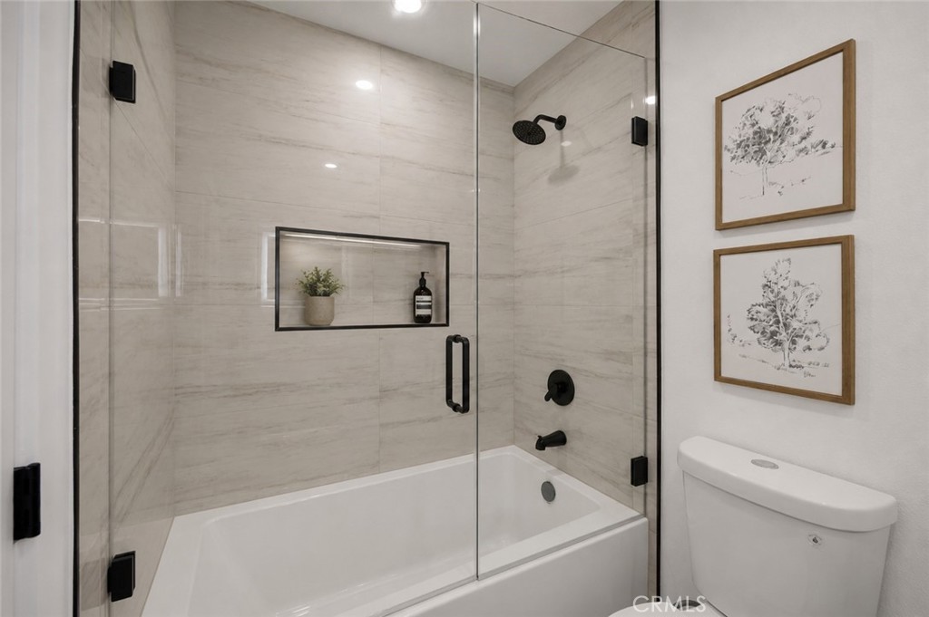 Upstairs tub/shower - 4232 Pierson Drive, Huntington Beach CA 92649 - photo 33