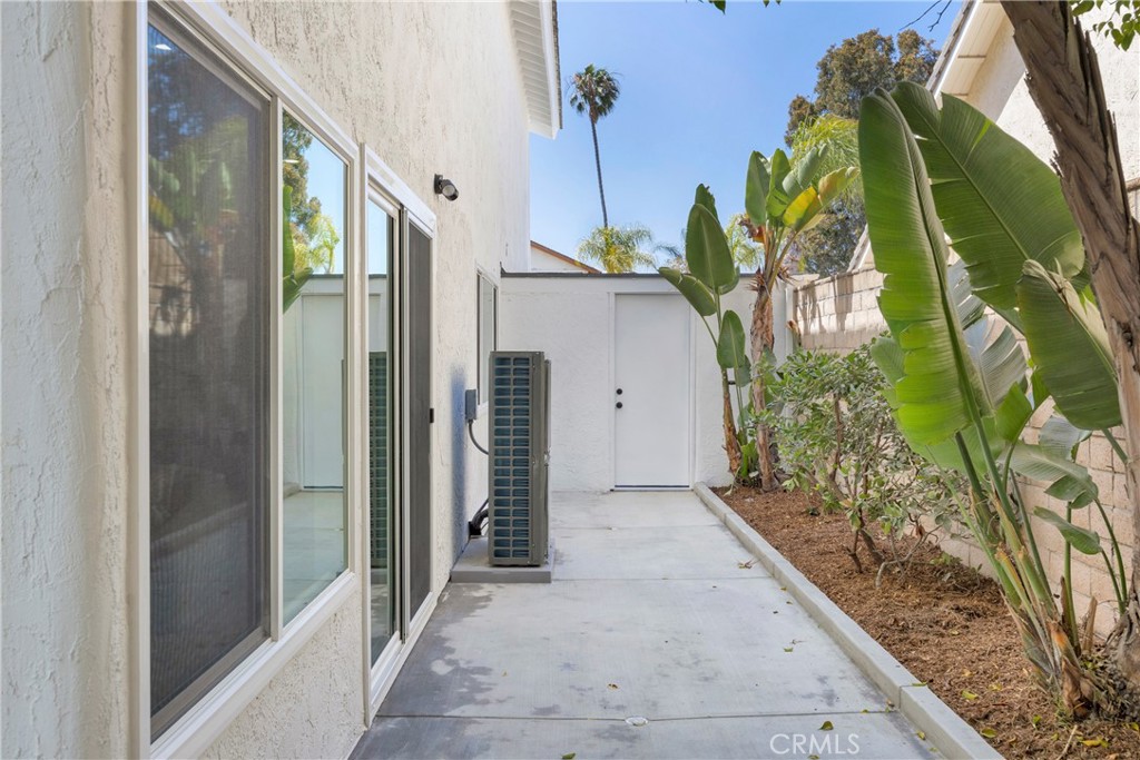 4232 Pierson Drive, Huntington Beach CA 92649 - photo 40