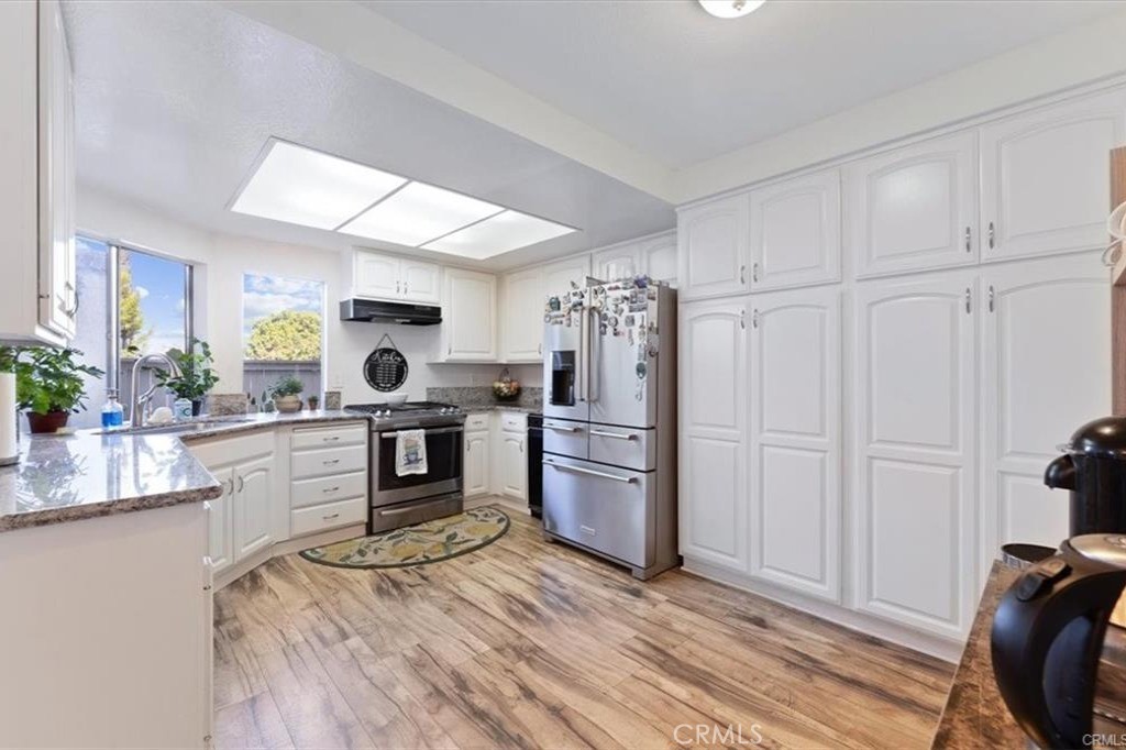 4406 Sea Harbour Drive, Huntington Beach CA 92649 - photo 11