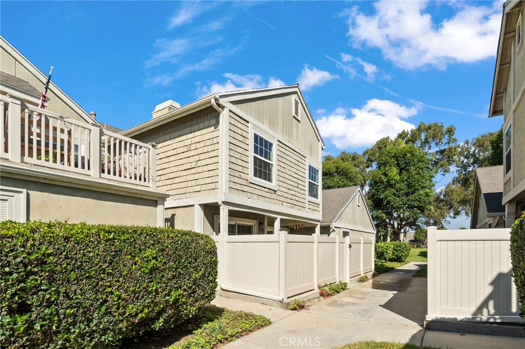 4463 Chase Drive 23, Huntington Beach CA 92649 - photo 5