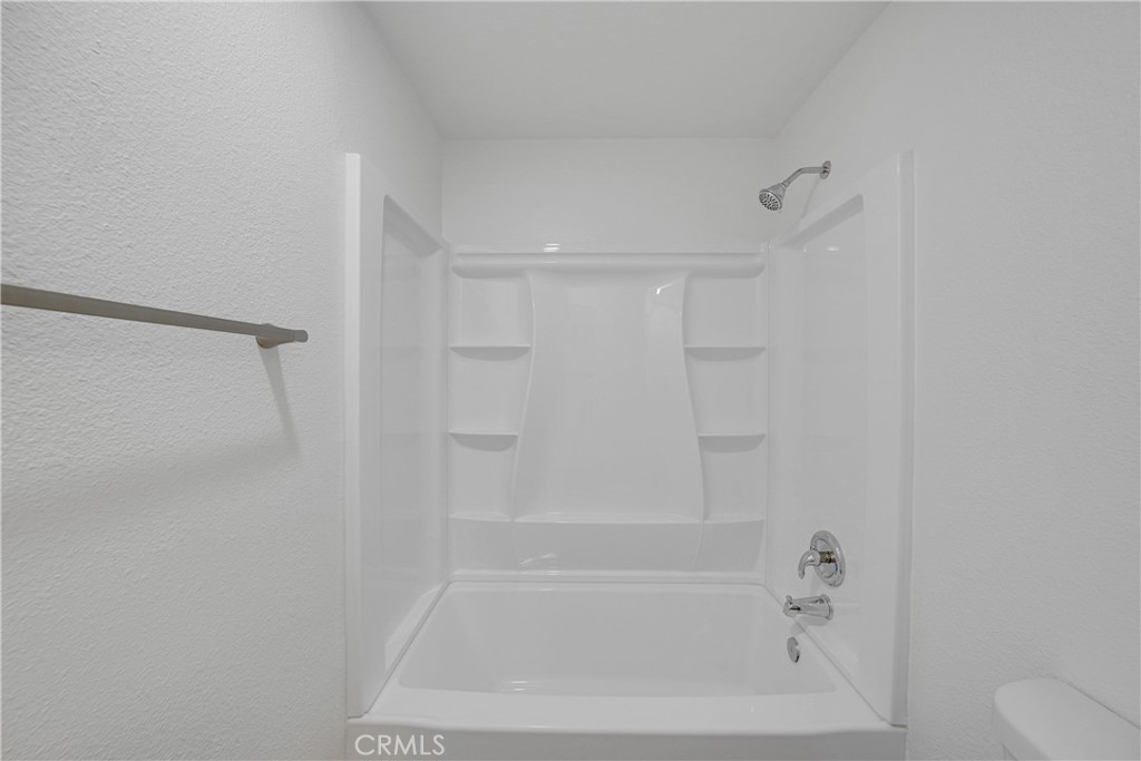 4666 Ranchview, Huntington Beach CA 92649 - photo 25