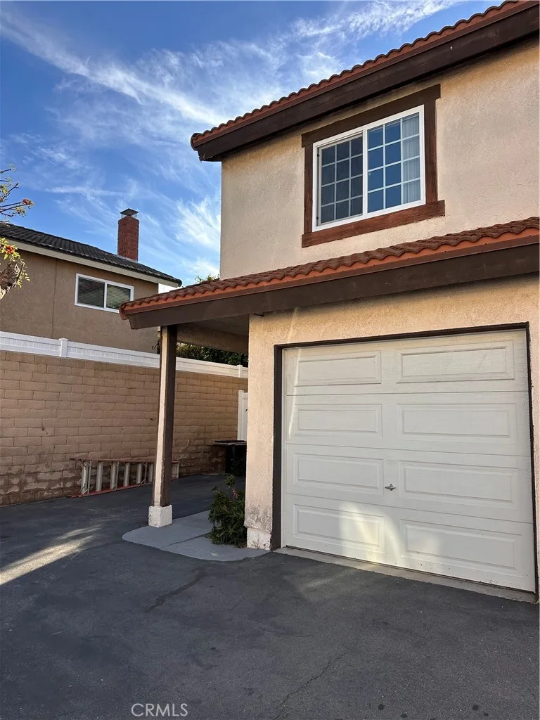 4832 King Circle D, Huntington Beach, CA 92648