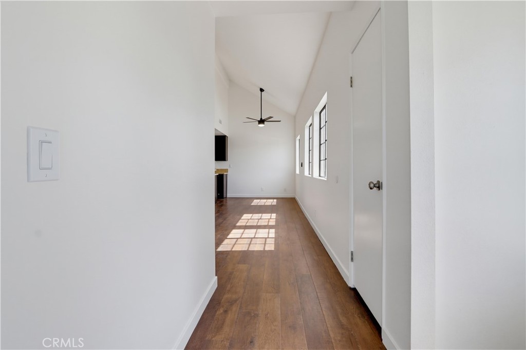 4881 Vista Dr 2, Huntington Beach CA 92649 - photo 3