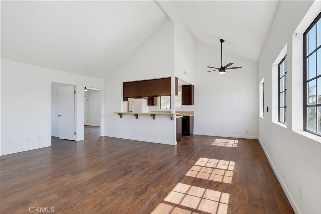 4881 Vista Dr 2, Huntington Beach CA 92649 - photo 4