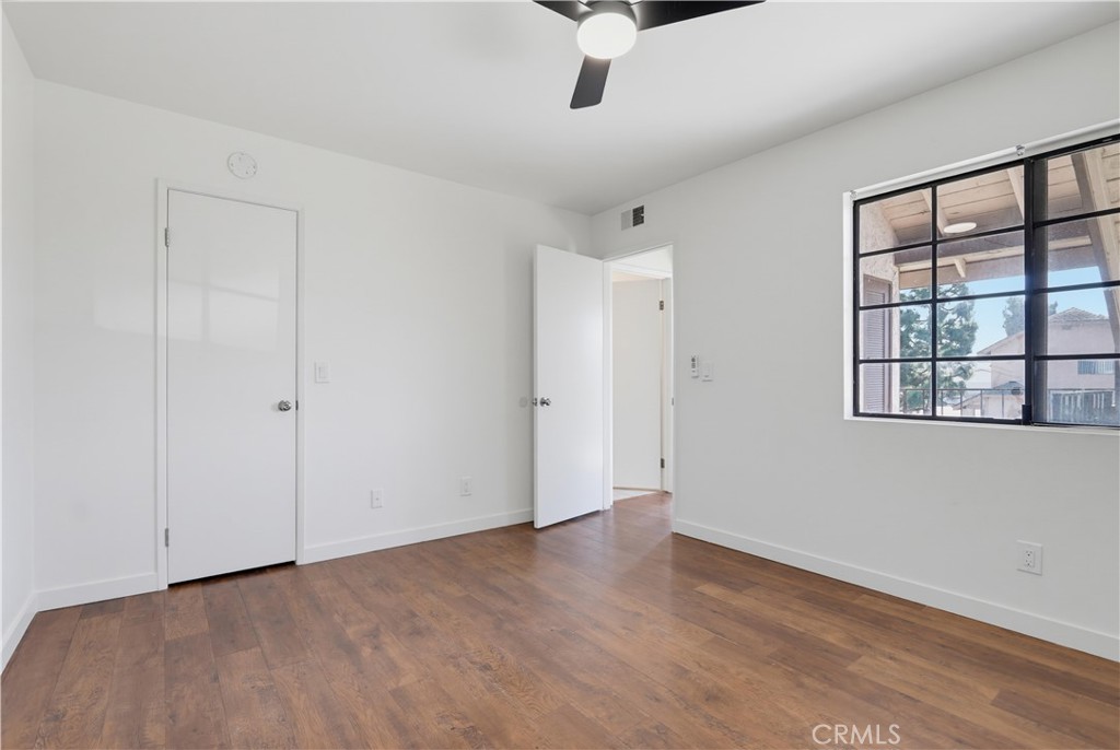 4881 Vista Dr 2, Huntington Beach CA 92649 - photo 16