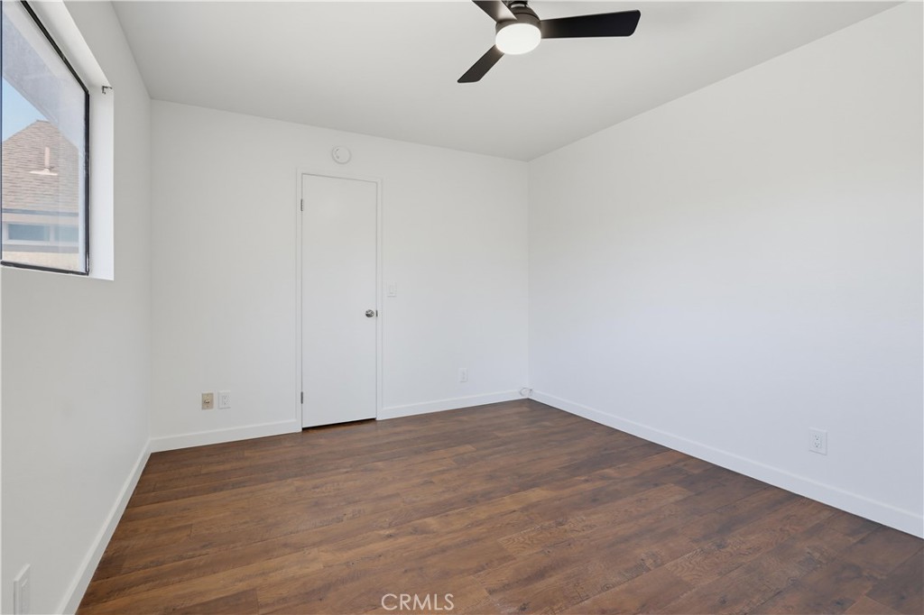 4881 Vista Dr 2, Huntington Beach CA 92649 - photo 20