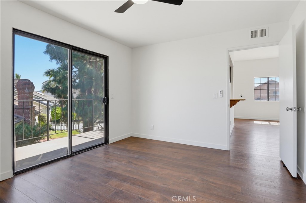 4881 Vista Dr 2, Huntington Beach CA 92649 - photo 25