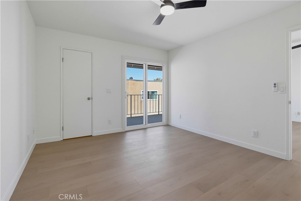 4881 Vista Dr 4, Huntington Beach CA 92649 - photo 11