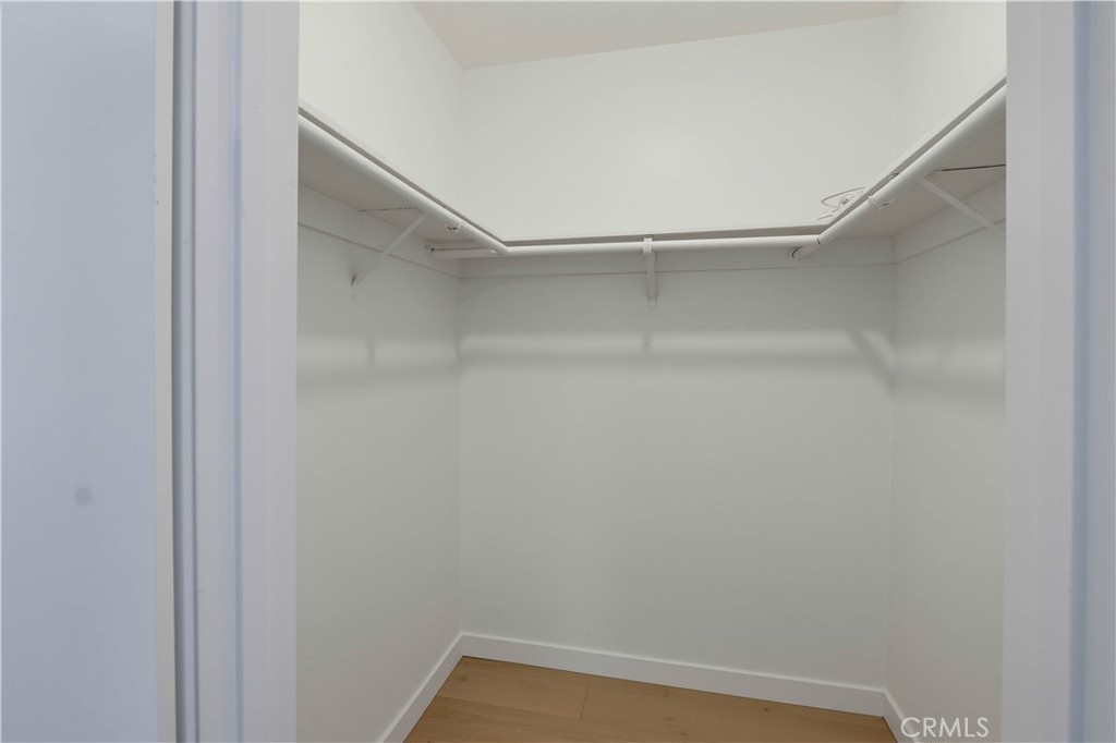 4881 Vista Dr 4, Huntington Beach CA 92649 - photo 14