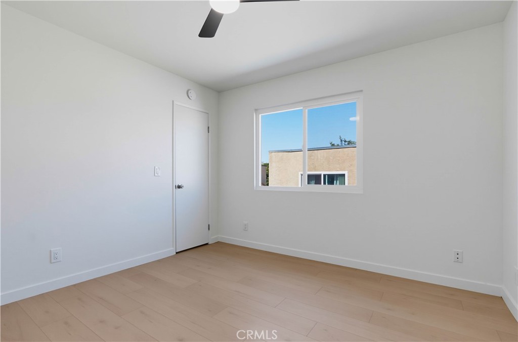4881 Vista Dr 4, Huntington Beach CA 92649 - photo 17