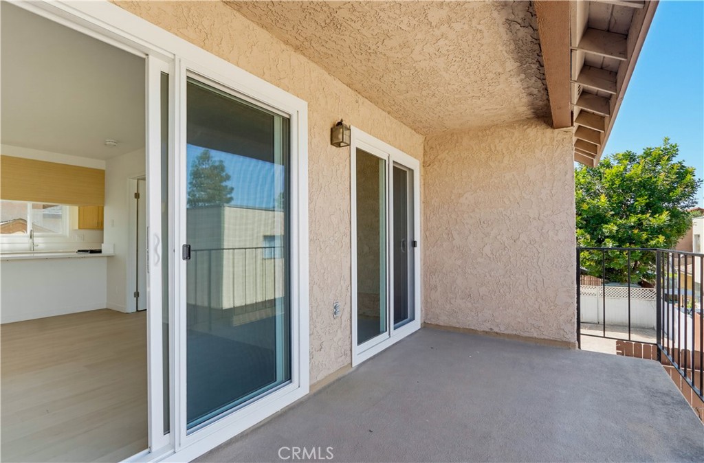4881 Vista Dr 4, Huntington Beach CA 92649 - photo 20