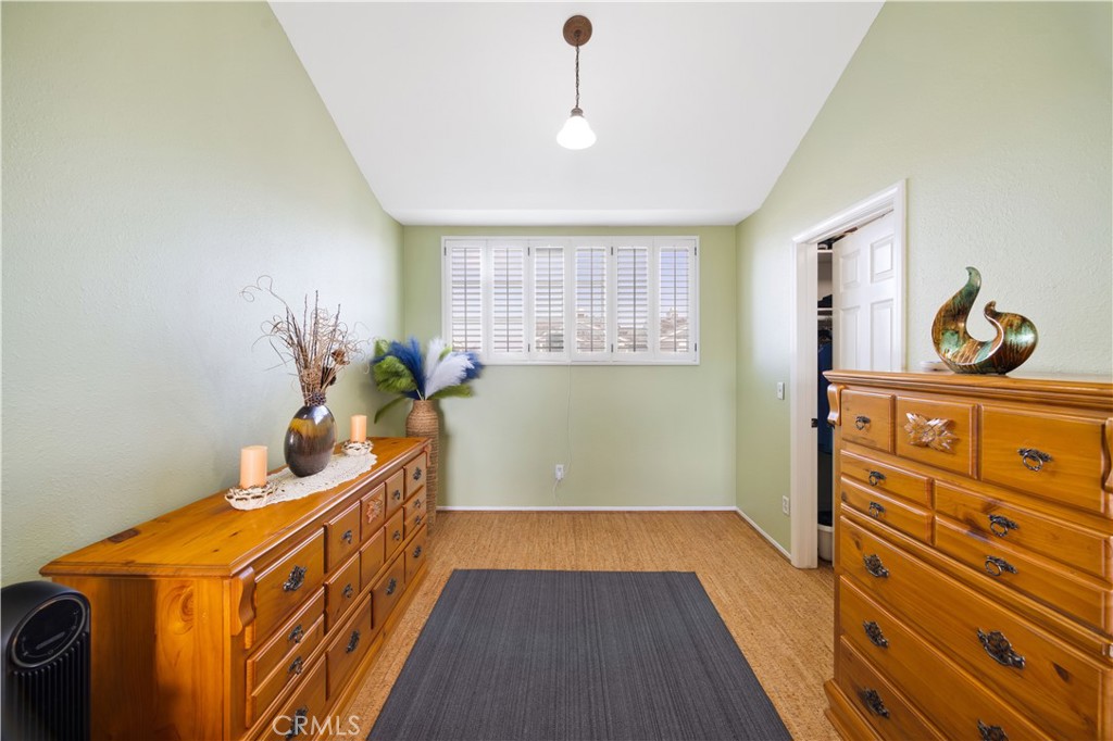4892 Searidge Cir, Huntington Beach CA 92649 - photo 20