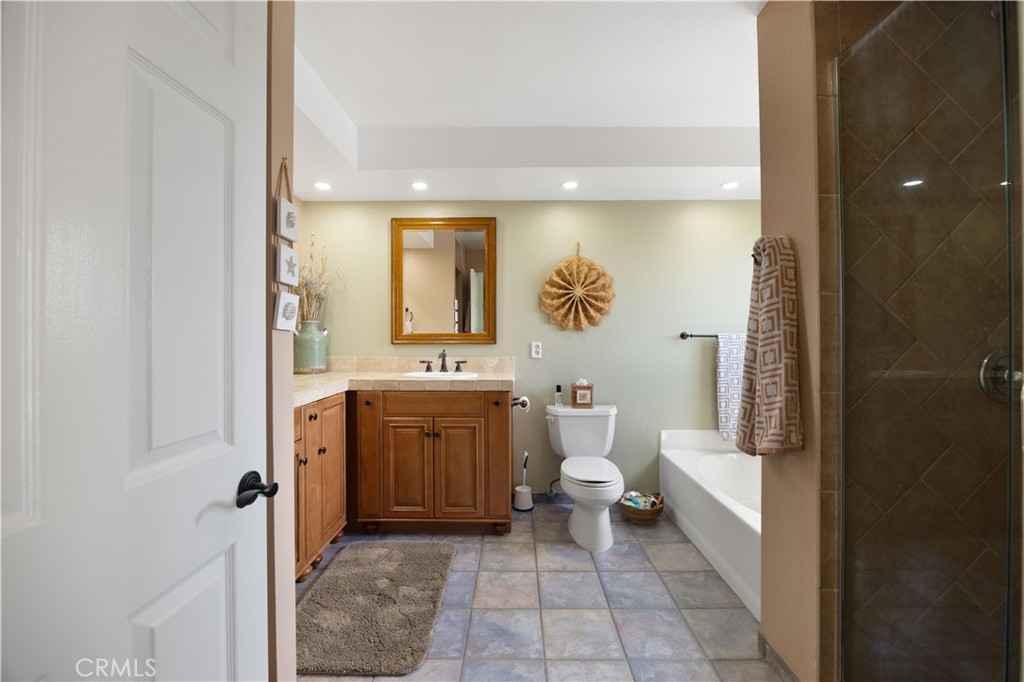 4892 Searidge Cir, Huntington Beach CA 92649 - photo 21