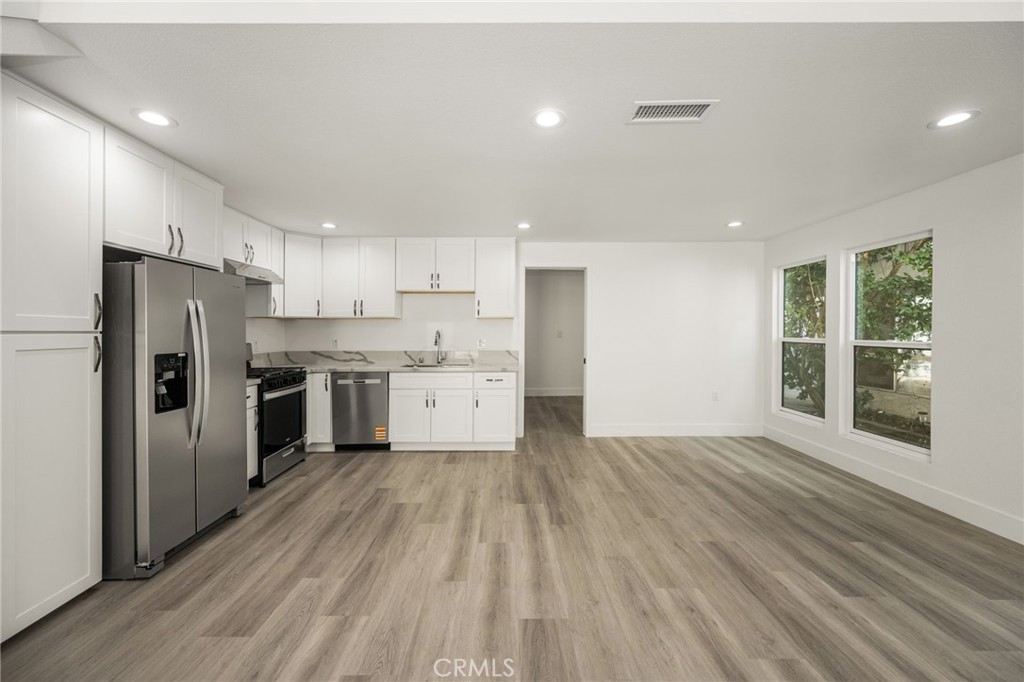 4981 Pearce A, Huntington Beach CA 92649 - photo 10
