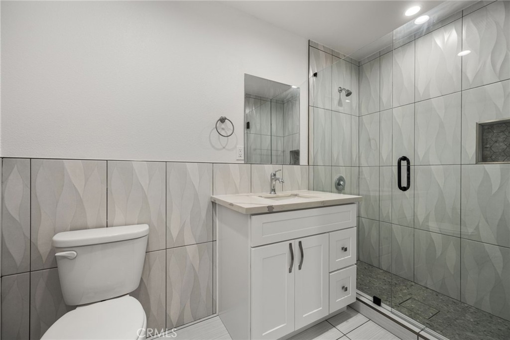 4981 Pearce A, Huntington Beach CA 92649 - photo 17