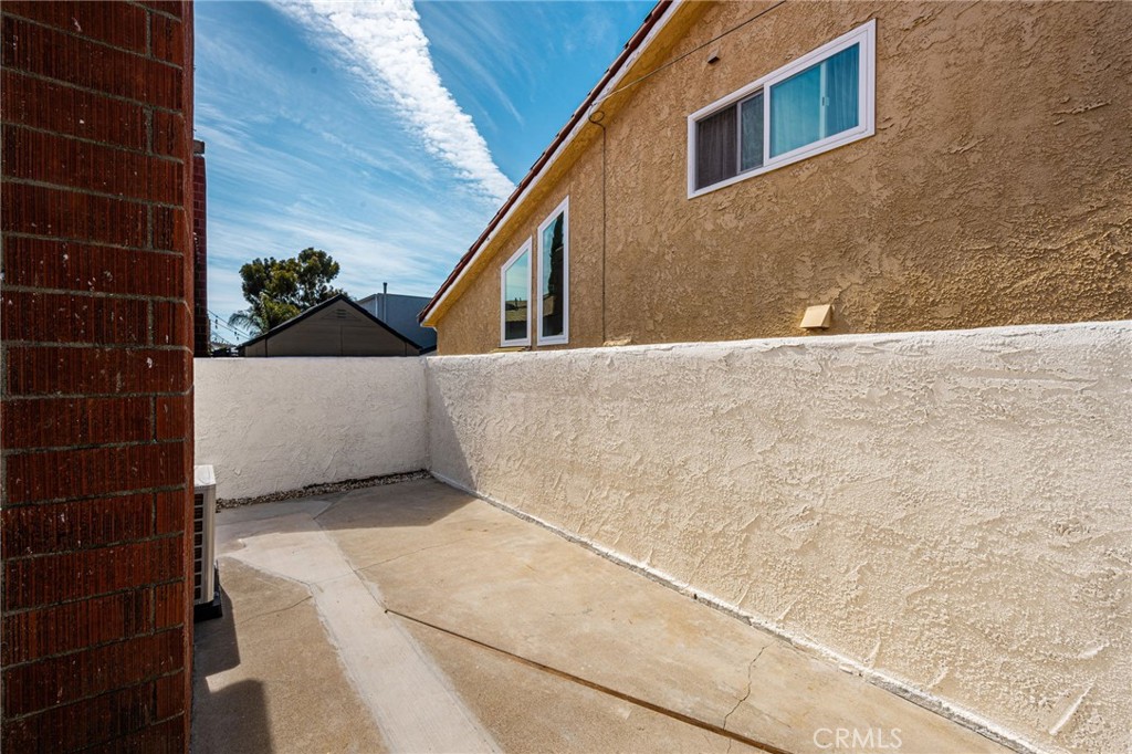 4981 Pearce A, Huntington Beach CA 92649 - photo 21