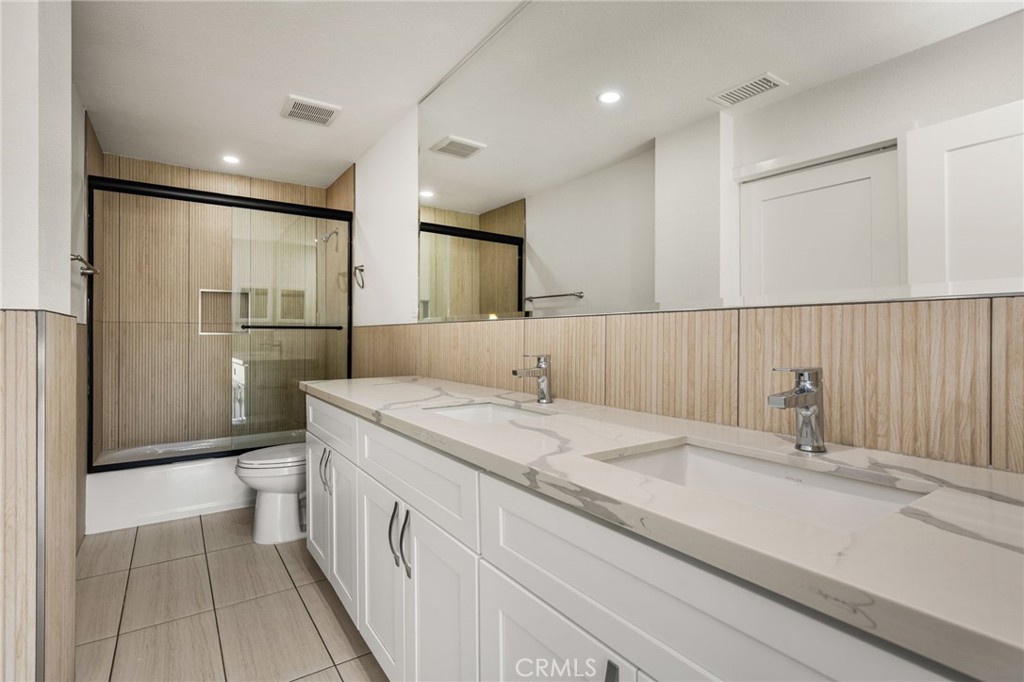 4981 Pearce A, Huntington Beach CA 92649 - photo 26