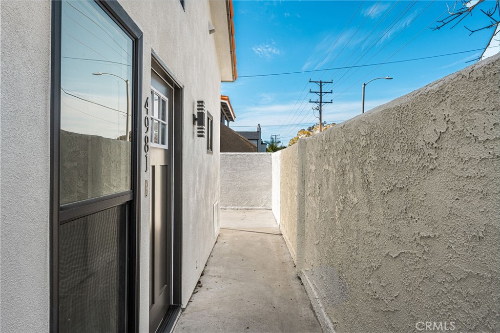 4981 Pearce B, Huntington Beach CA 92649 - photo 3