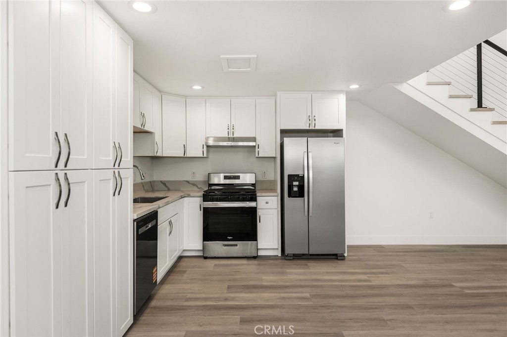 4981 Pearce B, Huntington Beach CA 92649 - photo 13