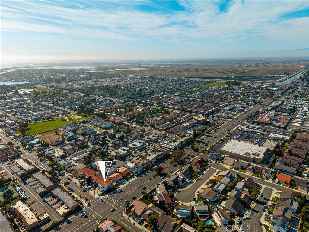 4981 Pearce C, Huntington Beach CA 92649 - photo 26