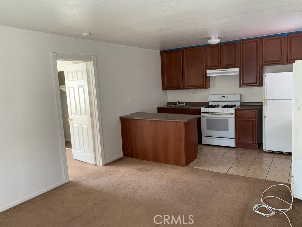 504 12th Street C, Huntington Beach CA 92648 - photo 3