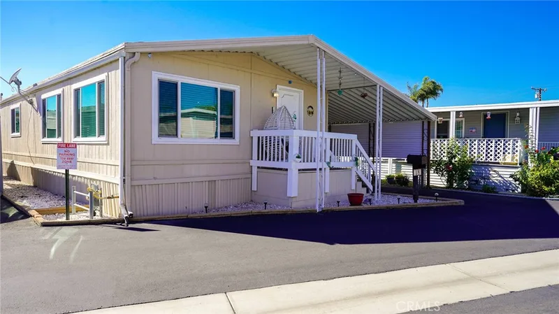 5200 Heil Ave 18, Huntington Beach, CA 92649
