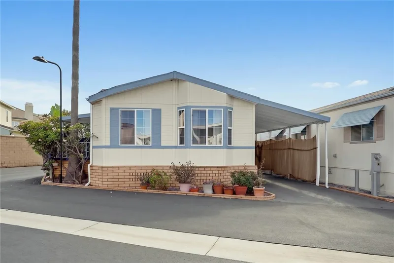 5200 Heil Avenue 28, Huntington Beach