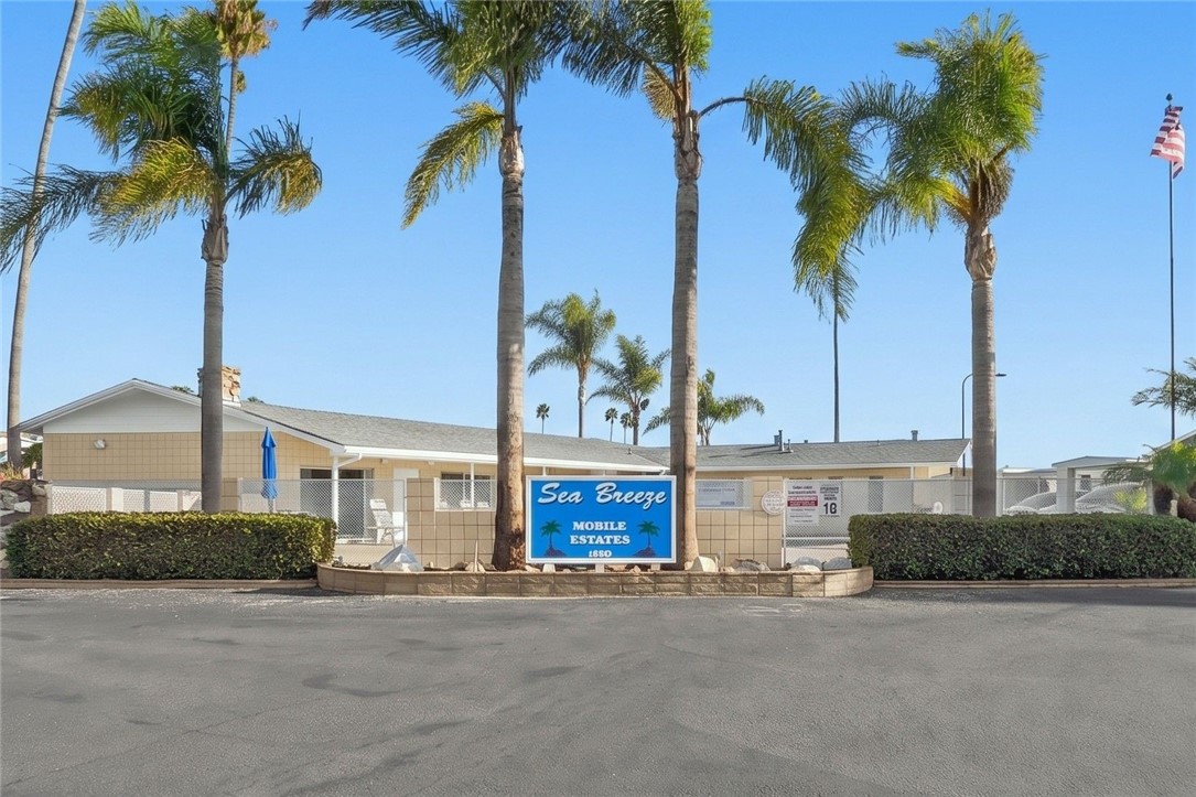 Community Entrance Sea Breeze Mobile Estates - 5200 Heil Avenue 28, Huntington Beach CA 92649 - photo 16