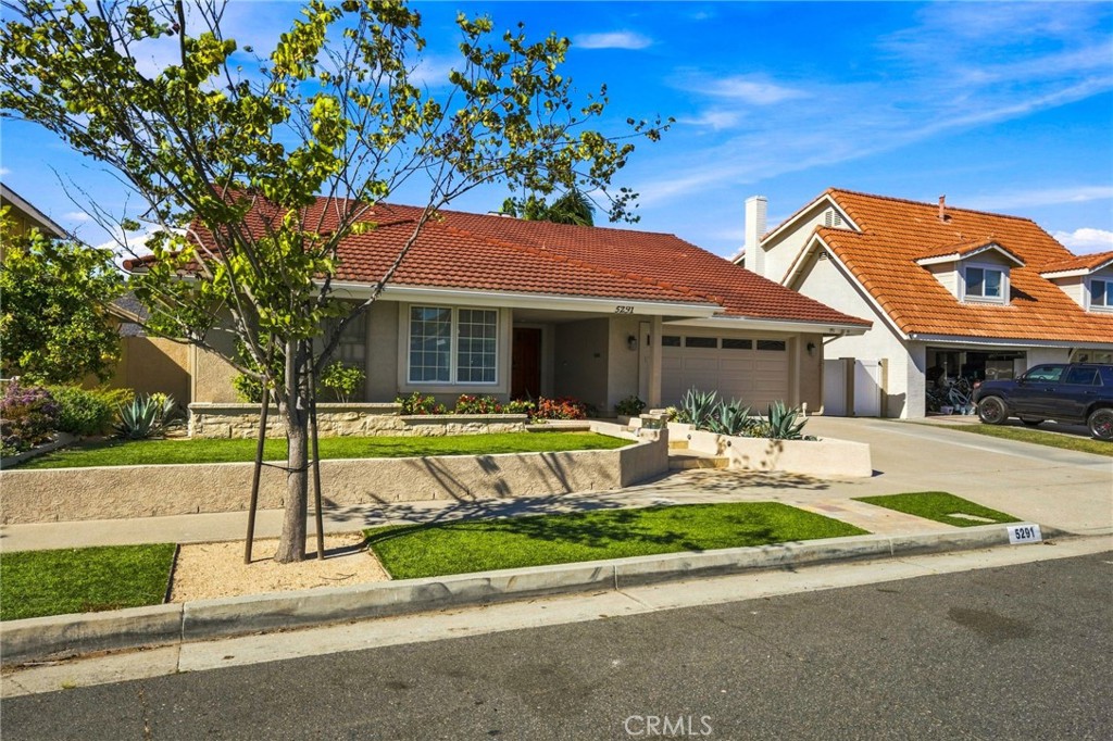 5291 Kenilworth, Huntington Beach CA 92649 - photo 4