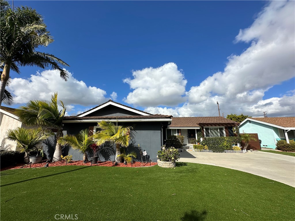 5311 Hendricksen Drive, Huntington Beach CA 92649 - photo 1