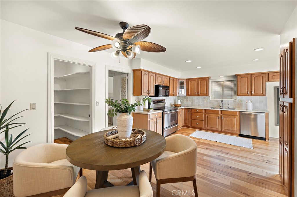 5421 Bonanza, Huntington Beach CA 92649 - photo 11