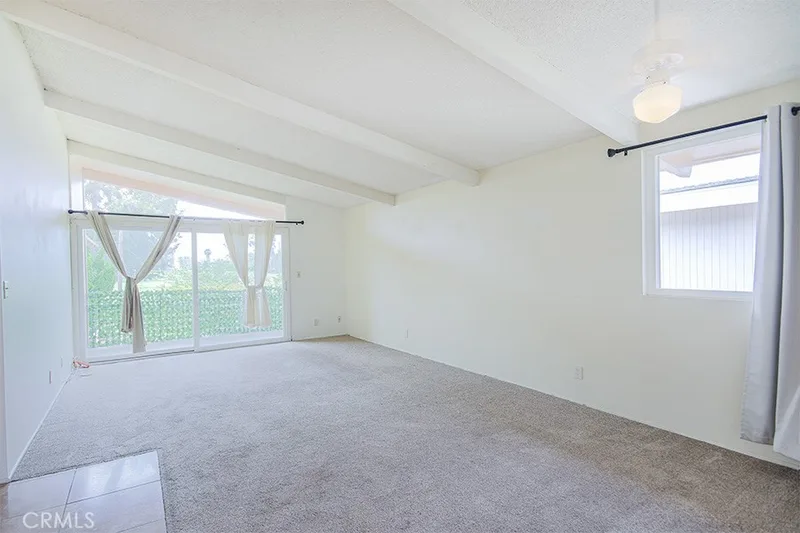 5542 Fernhill Circle B, Huntington Beach, CA 92649