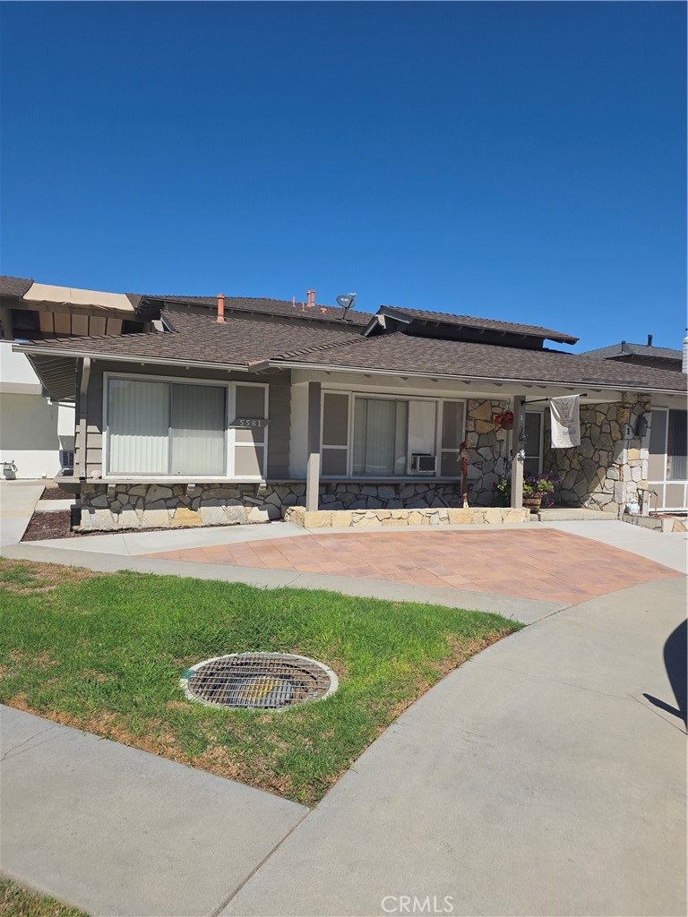 5561 Reno, Huntington Beach CA 92649 - photo 2