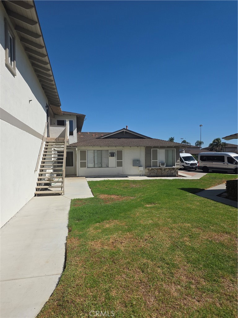 5561 Reno, Huntington Beach CA 92649 - photo 9