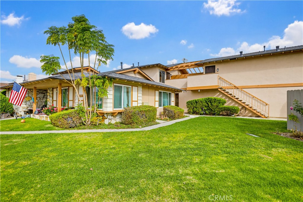 5571 Reno Circle, Huntington Beach CA 92649 - photo 1