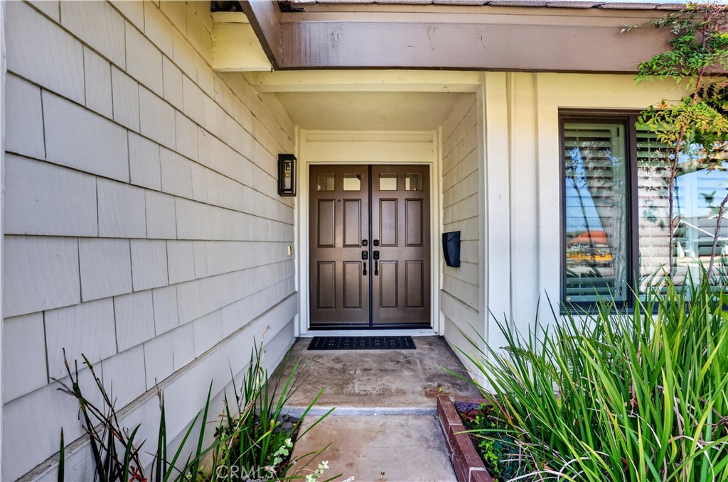 5572 Ludlow Circle, Huntington Beach CA 92649 - photo 8