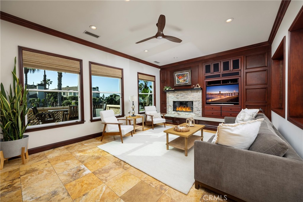 5612 Ocean Vista, Huntington Beach CA 92648 - photo 7