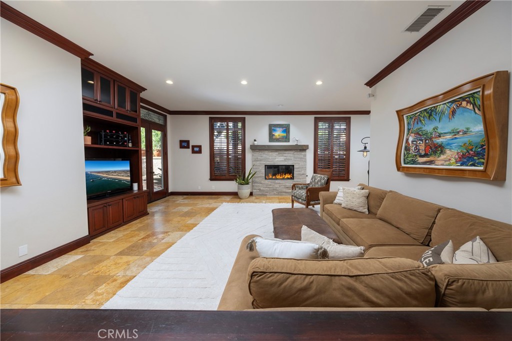 5612 Ocean Vista, Huntington Beach CA 92648 - photo 19